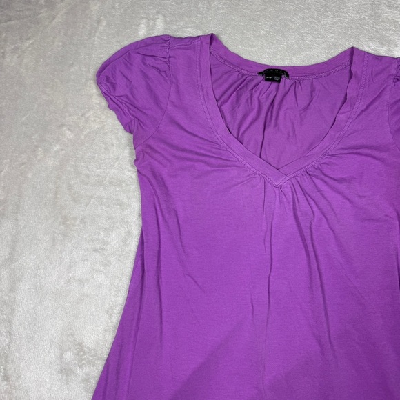 Theory Women’s Y2K Vintage Purple V Neck Cap Sleeve T-Shirt Size P (US Size 0) - Picture 2 of 14